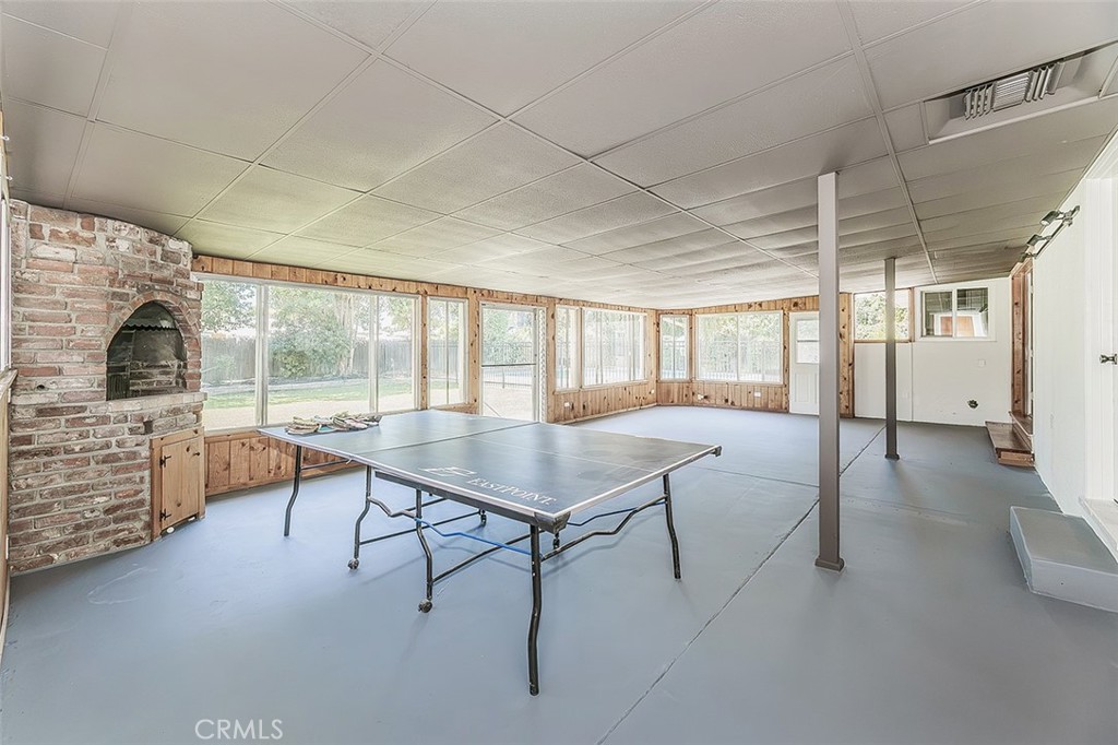1551 E Almendra, Fresno, CA 93710