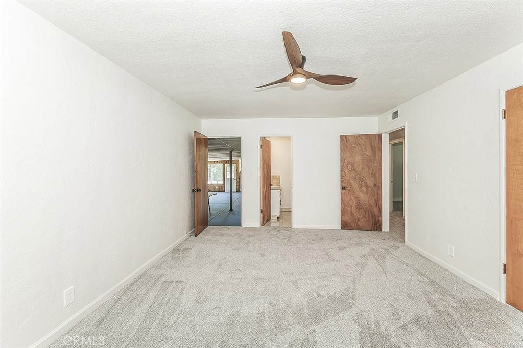 1551 E Almendra, Fresno, CA 93710