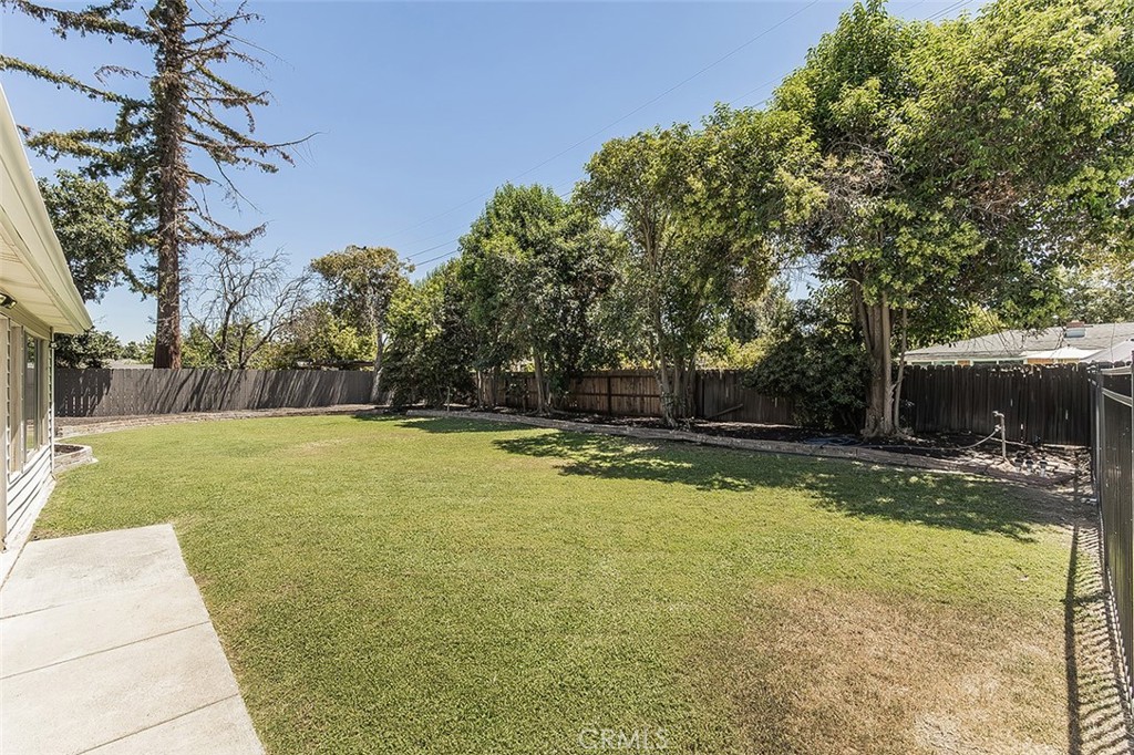 1551 E Almendra, Fresno, CA 93710