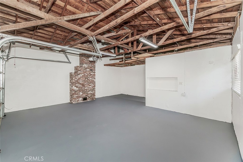 1551 E Almendra, Fresno, CA 93710