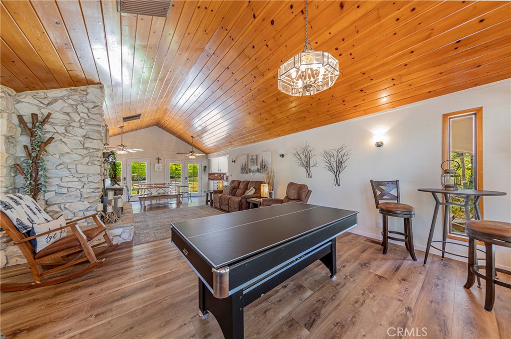 42395 Maples Ln, Oakhurst, CA 93644