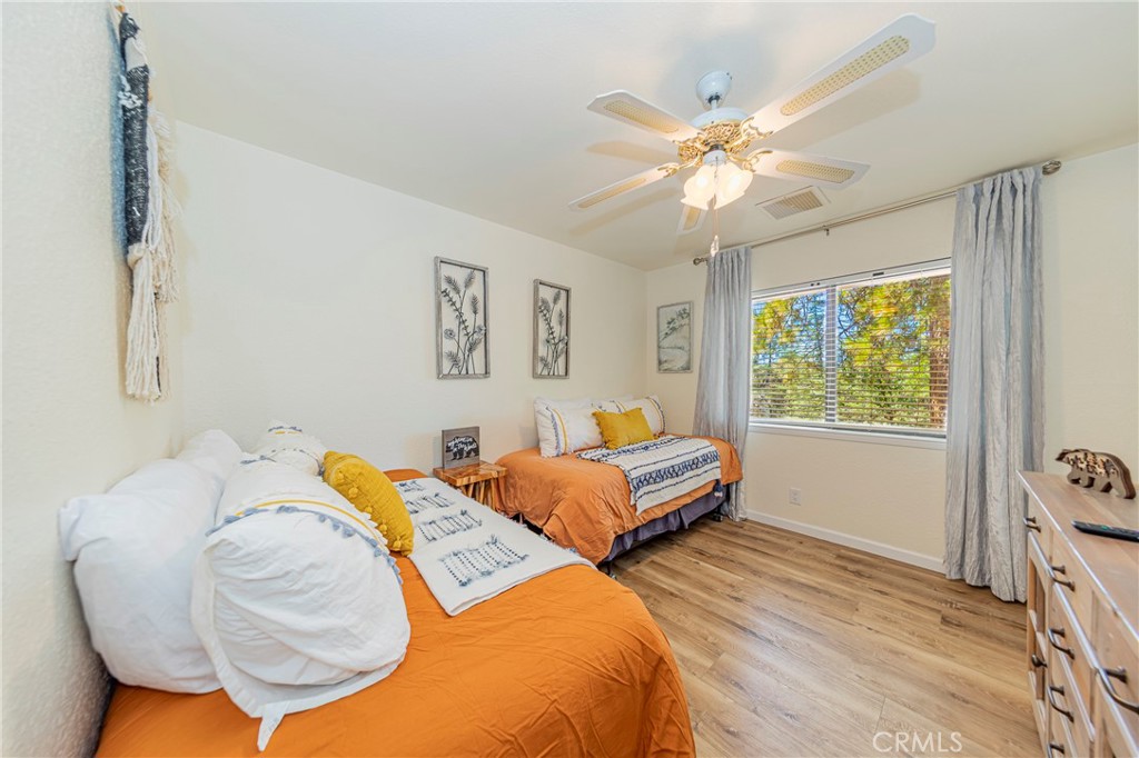 42395 Maples Ln, Oakhurst, CA 93644