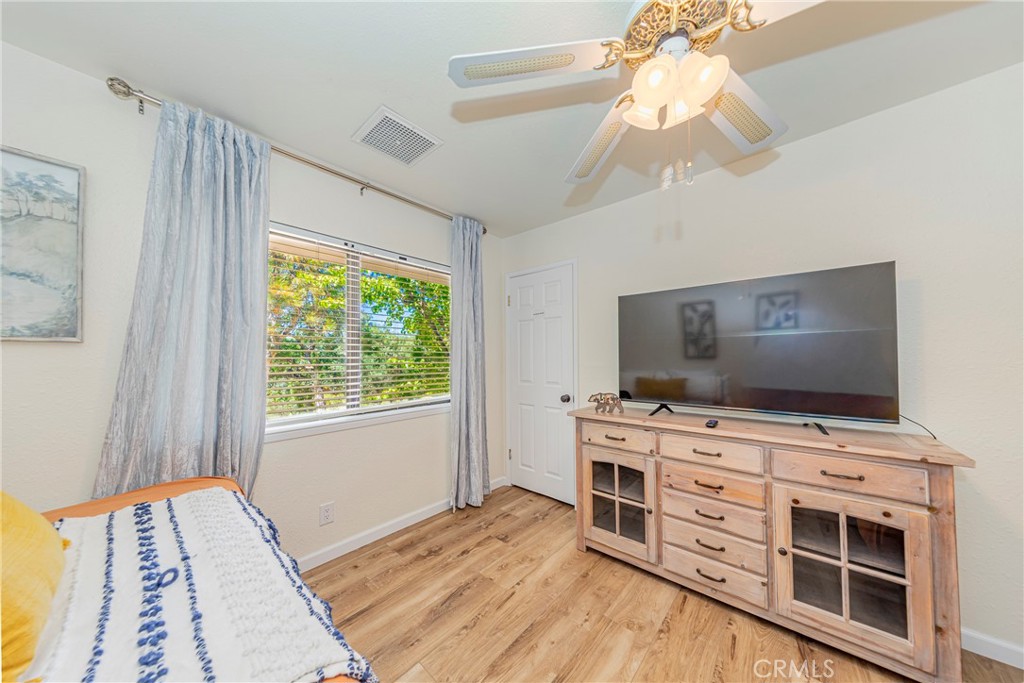 42395 Maples Ln, Oakhurst, CA 93644
