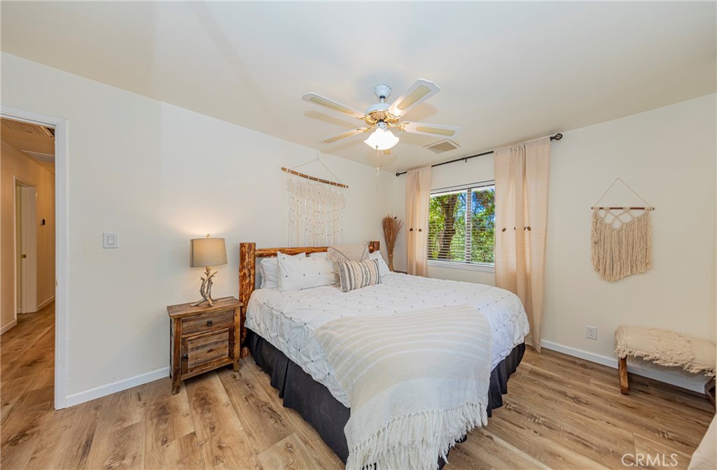 42395 Maples Ln, Oakhurst, CA 93644