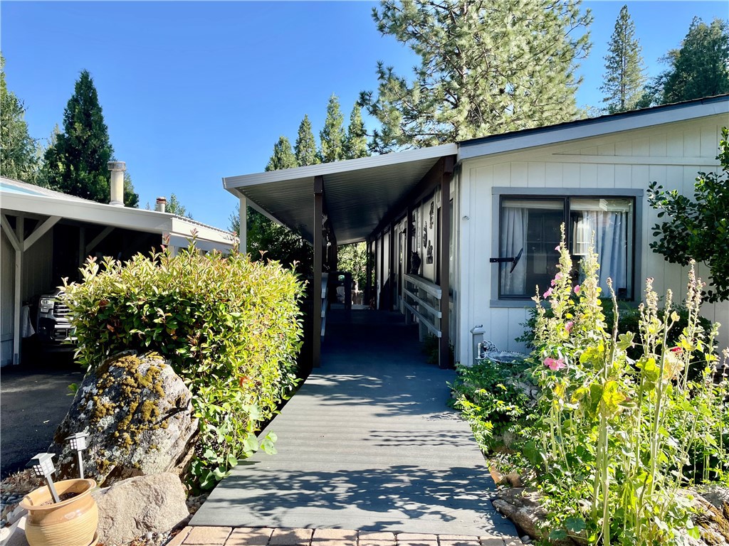 39737 Road 274 #26, Bass Lake, CA 93604