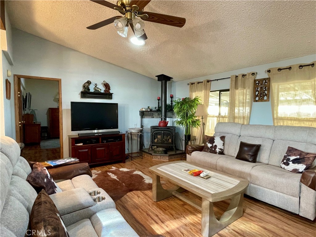 39737 Road 274 #26, Bass Lake, CA 93604