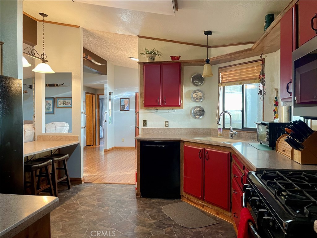 39737 Road 274 #26, Bass Lake, CA 93604
