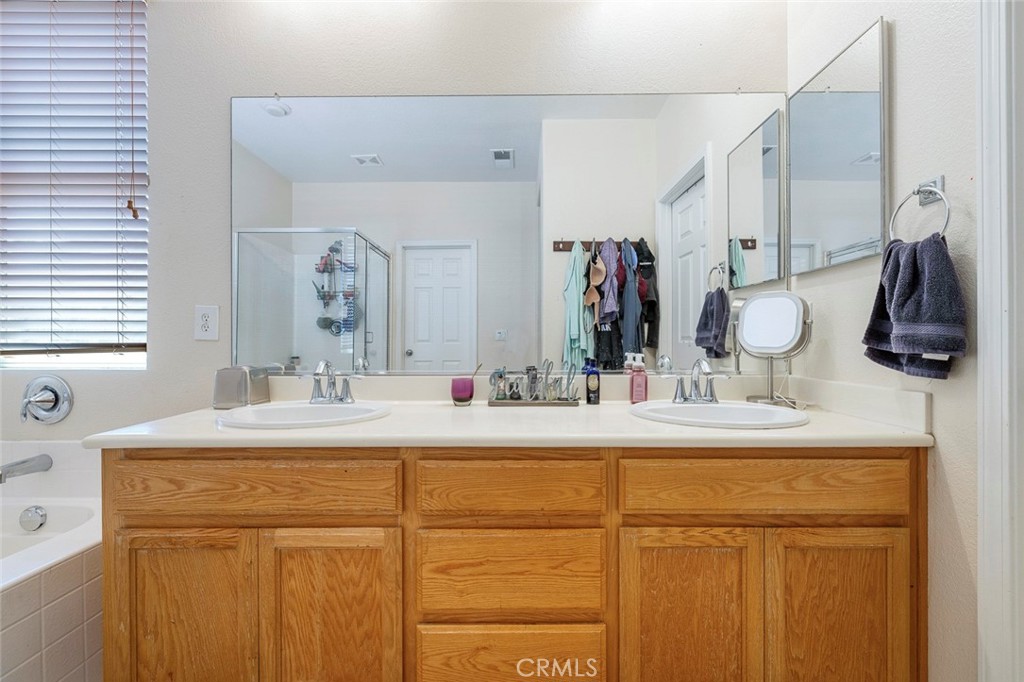 893 Chianti, Coalinga, CA 93210