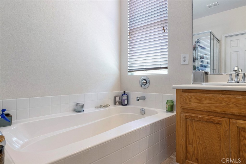 893 Chianti, Coalinga, CA 93210