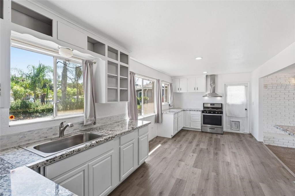 641 E Scott, Fresno, CA 93710