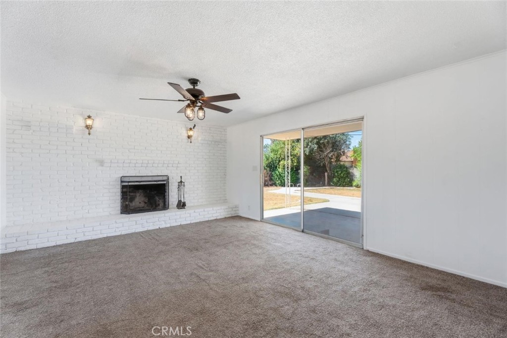 641 E Scott, Fresno, CA 93710