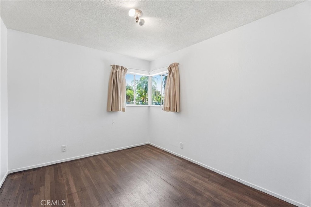 641 E Scott, Fresno, CA 93710