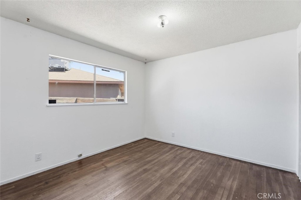 641 E Scott, Fresno, CA 93710