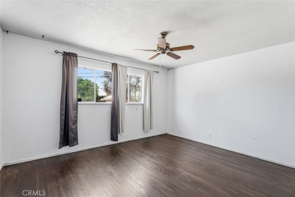 641 E Scott, Fresno, CA 93710