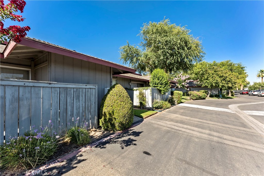 4504 N Valentine, Fresno, CA 93722
