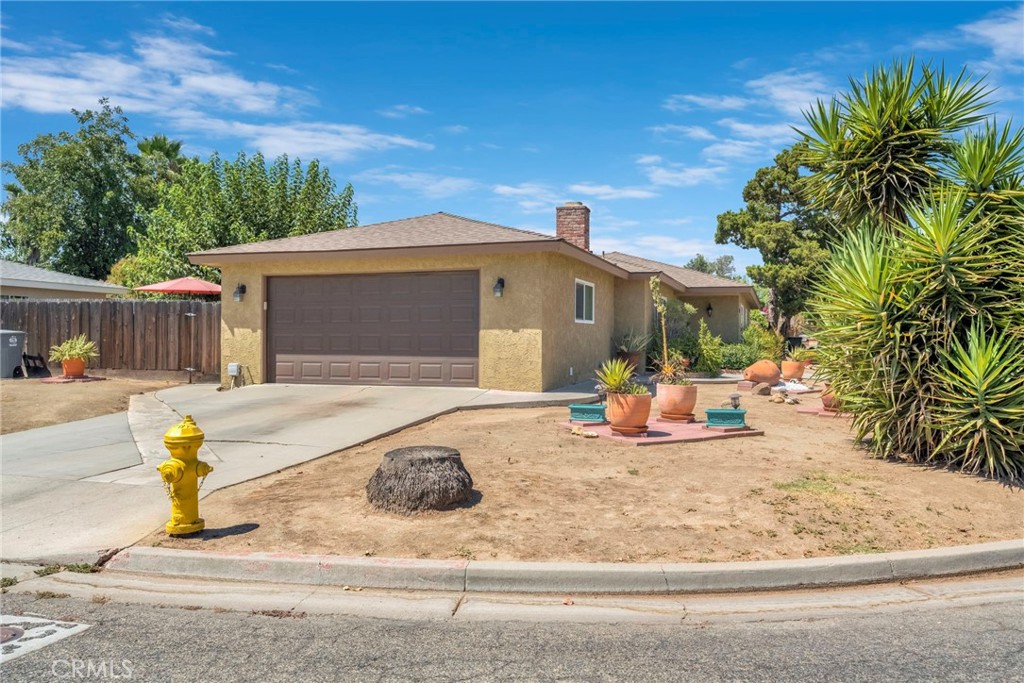 404 Fall, Madera, CA 93637