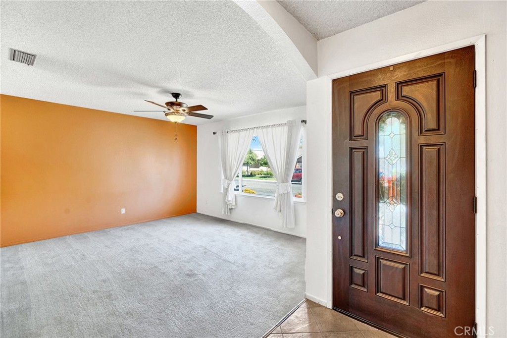 404 Fall, Madera, CA 93637