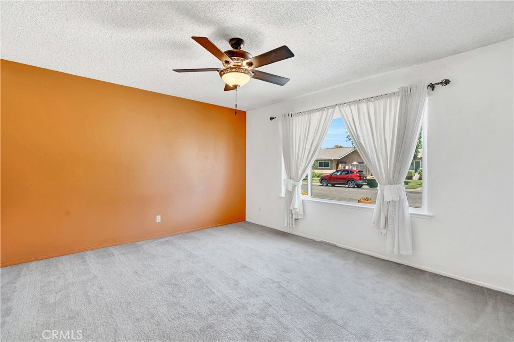 404 Fall, Madera, CA 93637