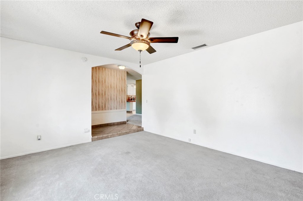404 Fall, Madera, CA 93637