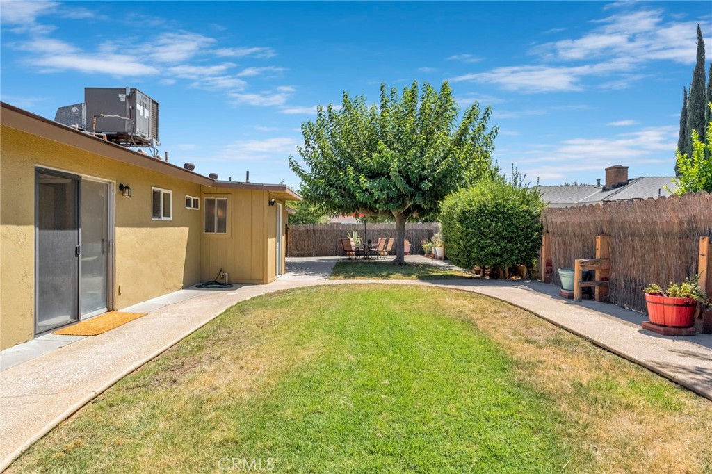 404 Fall, Madera, CA 93637