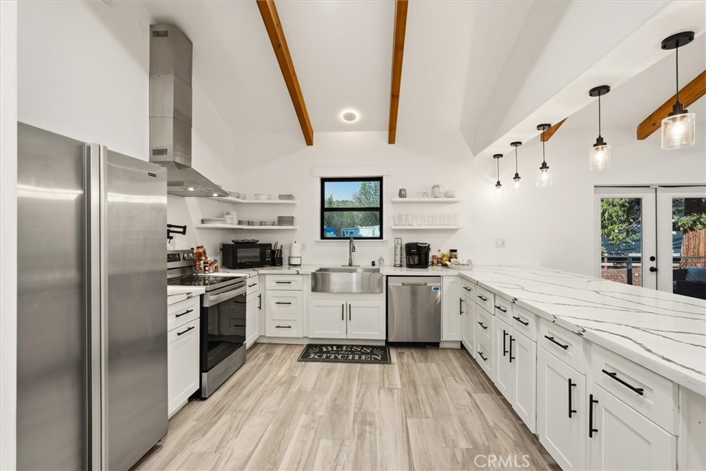 39490 Crane Valley Ct, Bass Lake, CA 93604