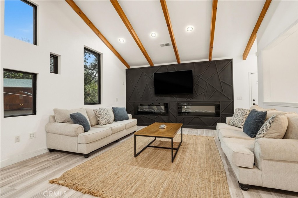 39490 Crane Valley Ct, Bass Lake, CA 93604