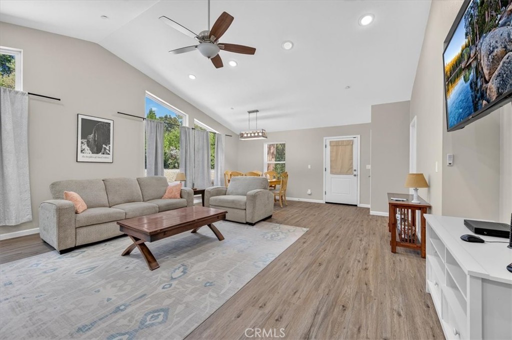 5594 Red Ibis Ct, Mariposa, CA 95338