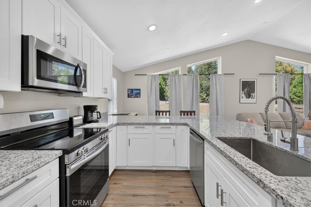 5594 Red Ibis Ct, Mariposa, CA 95338