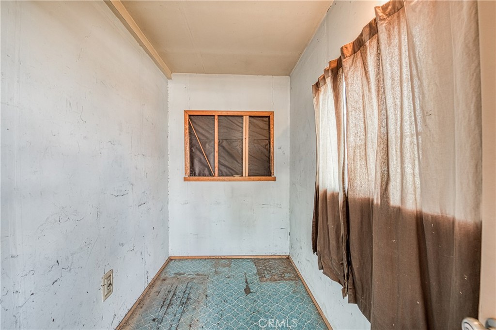 2031 Whitson St, Selma, CA 93662