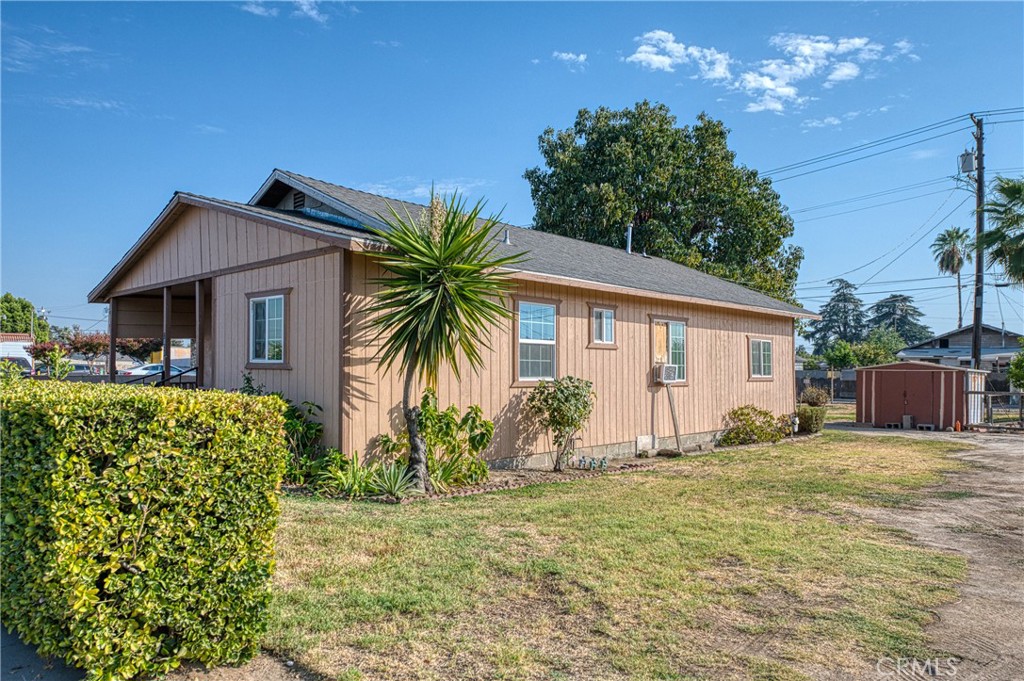 2031 Whitson St, Selma, CA 93662