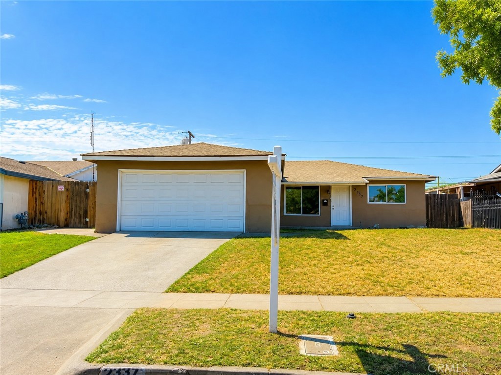 2337 W Shields, Fresno, CA 93705