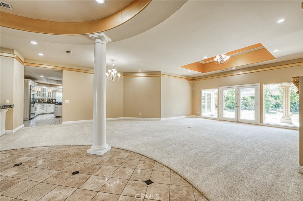 333 W River Ct, Fresno, CA 93711