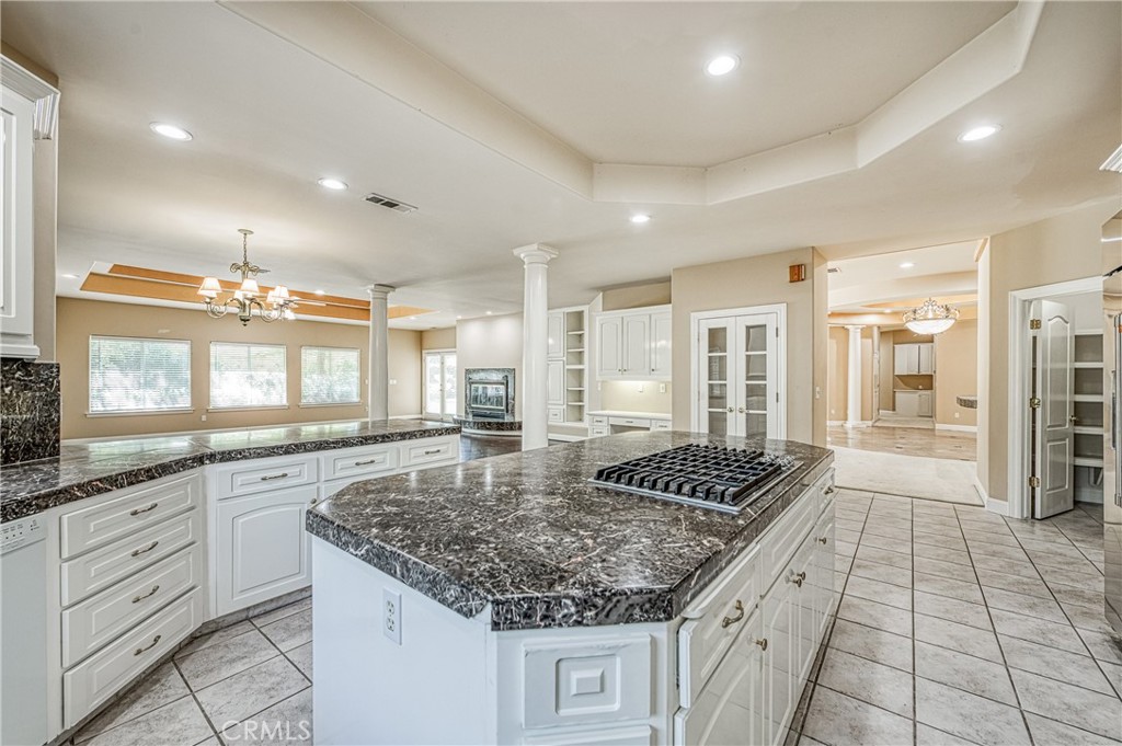 333 W River Ct, Fresno, CA 93711