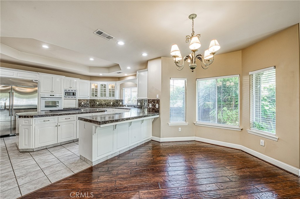 333 W River Ct, Fresno, CA 93711