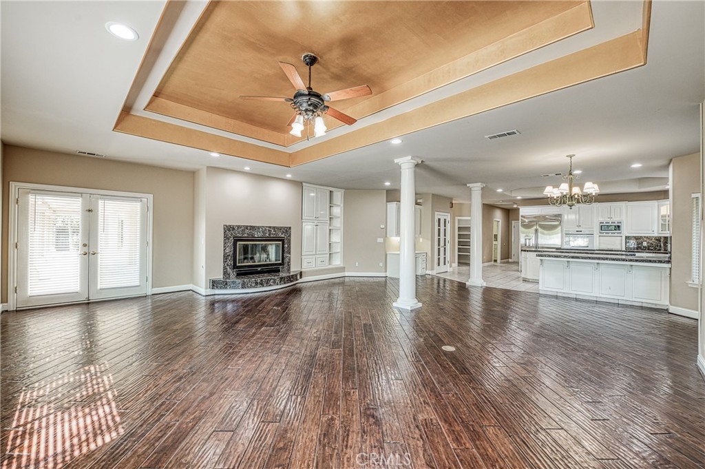 333 W River Ct, Fresno, CA 93711