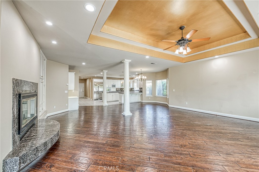 333 W River Ct, Fresno, CA 93711