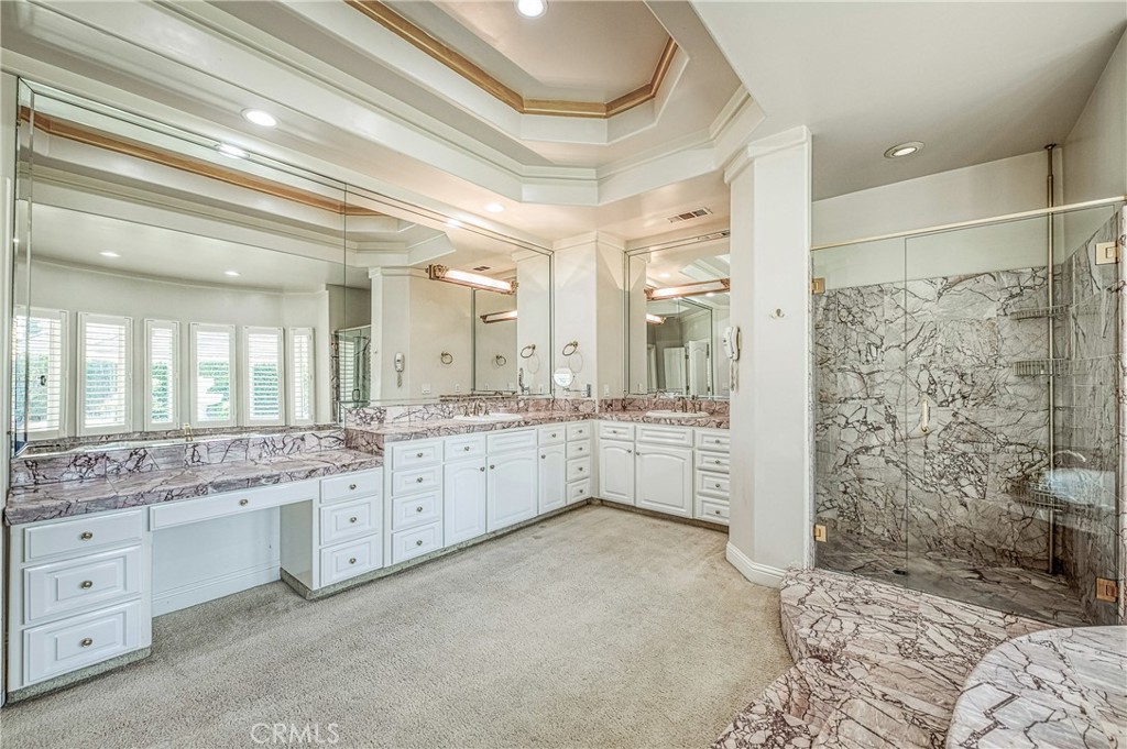 333 W River Ct, Fresno, CA 93711