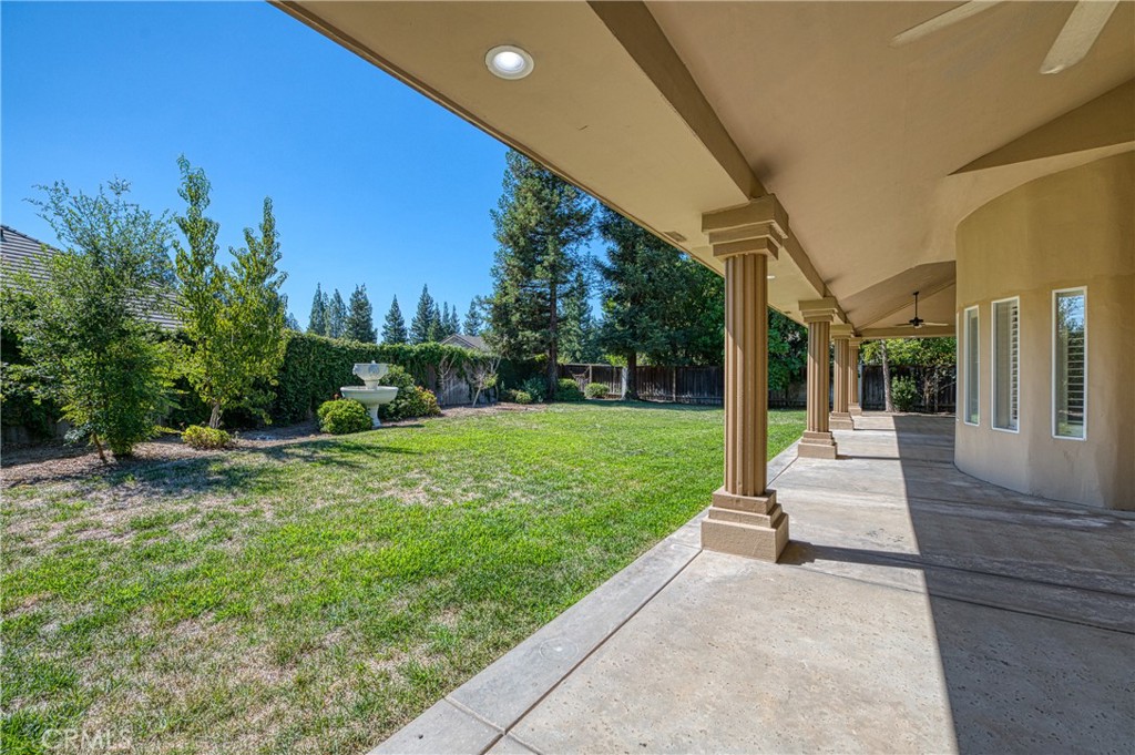 333 W River Ct, Fresno, CA 93711