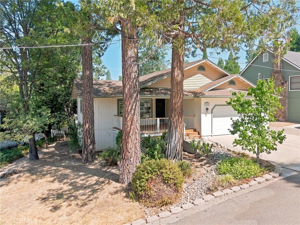 39482 Chickadee, Bass Lake, CA 93604