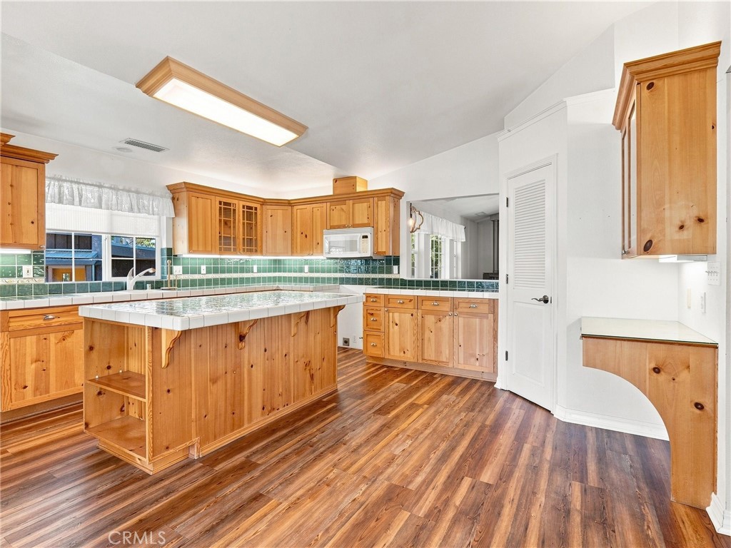 39482 Chickadee, Bass Lake, CA 93604