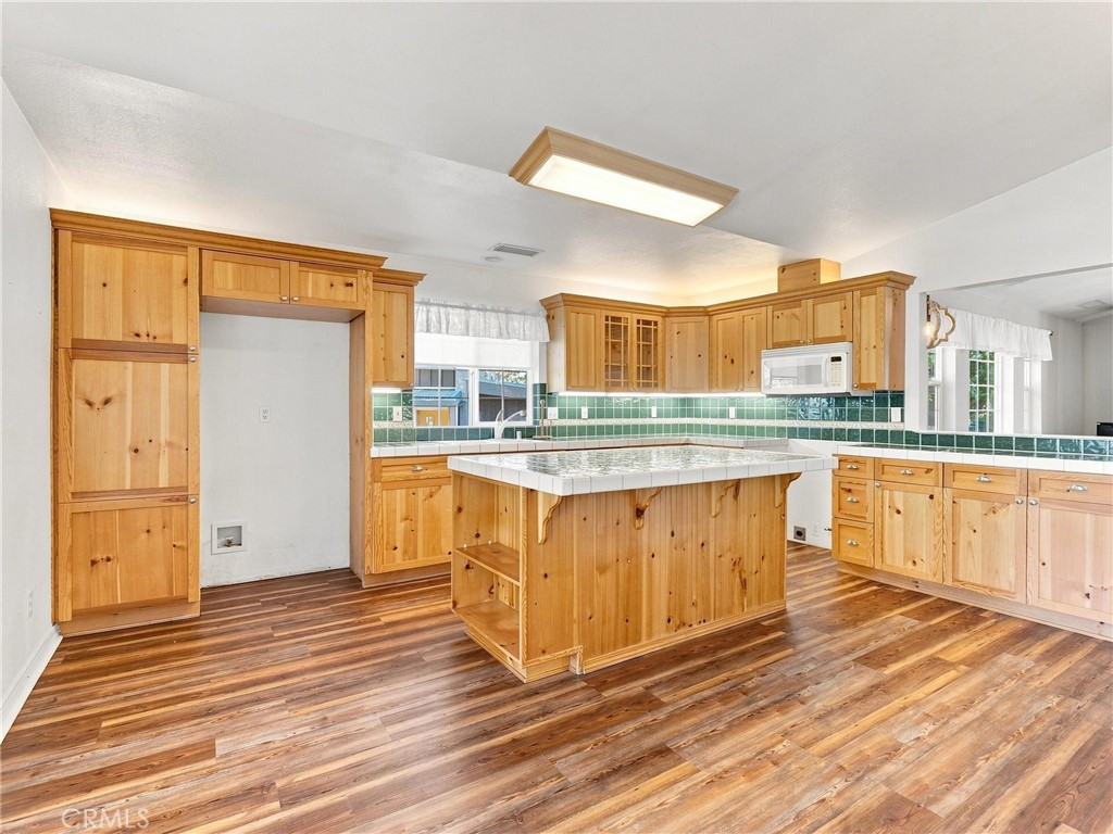 39482 Chickadee, Bass Lake, CA 93604