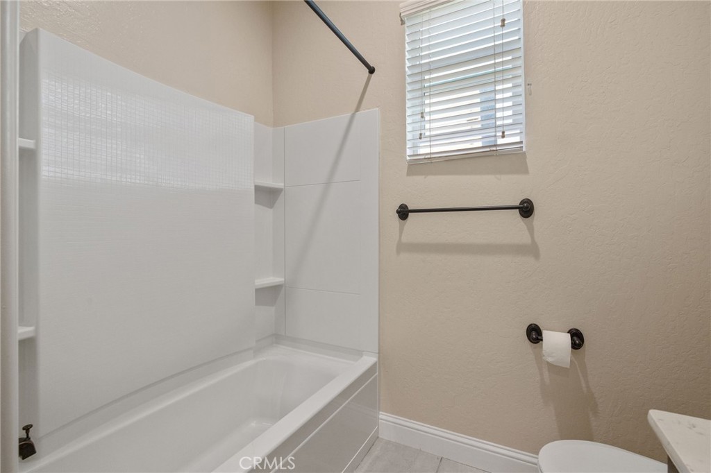 3036 Keats Ave, Clovis, CA 93619