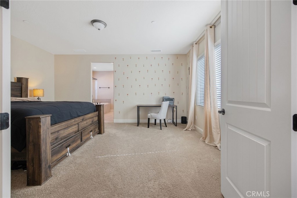 3036 Keats Ave, Clovis, CA 93619