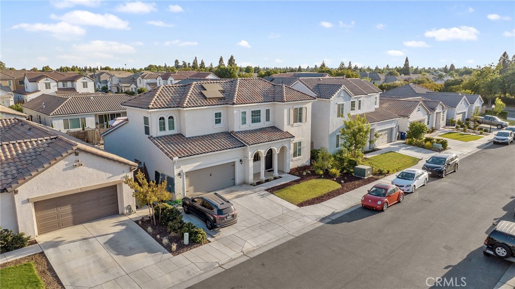 3036 Keats Ave, Clovis, CA 93619