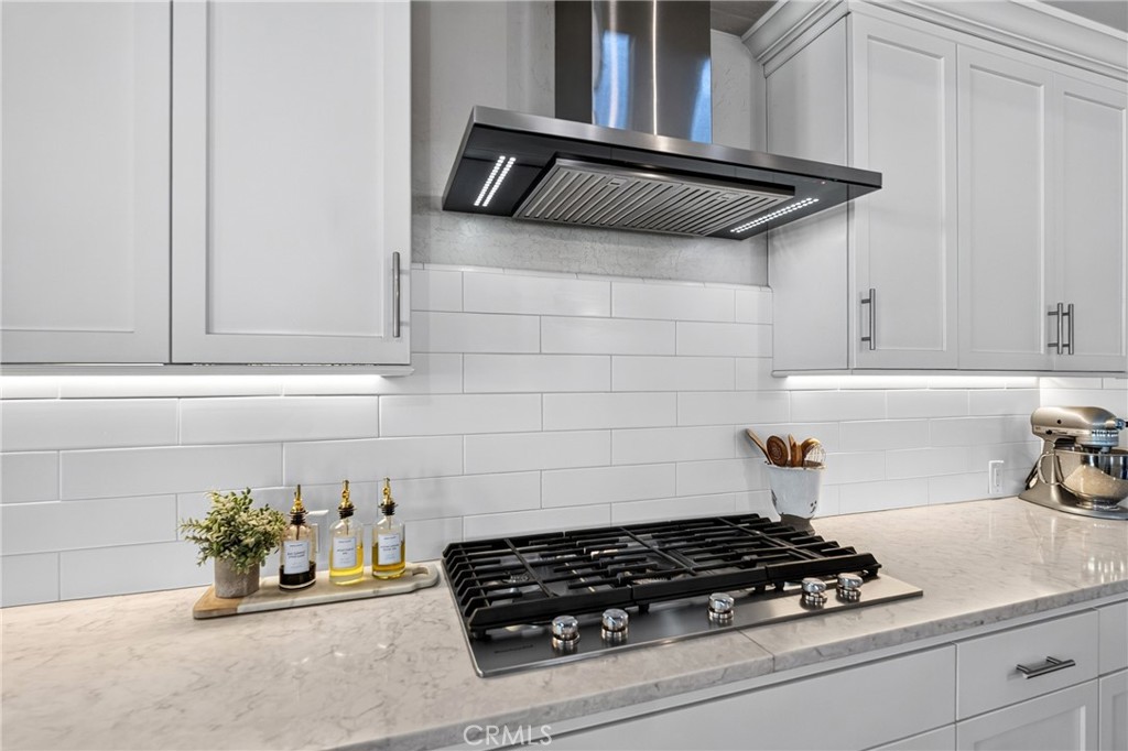 11315 N Via San Toma Dr, Fresno, CA 93730