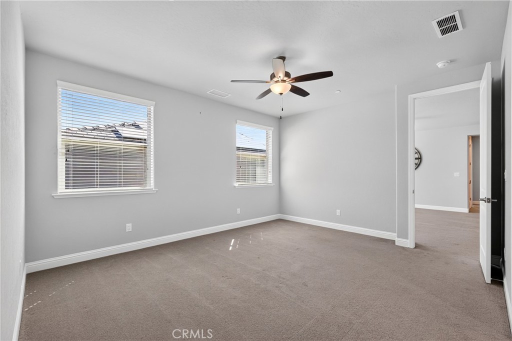 11315 N Via San Toma Dr, Fresno, CA 93730