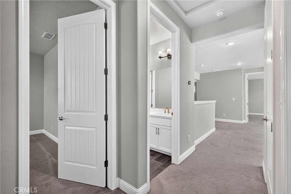 11315 N Via San Toma Dr, Fresno, CA 93730