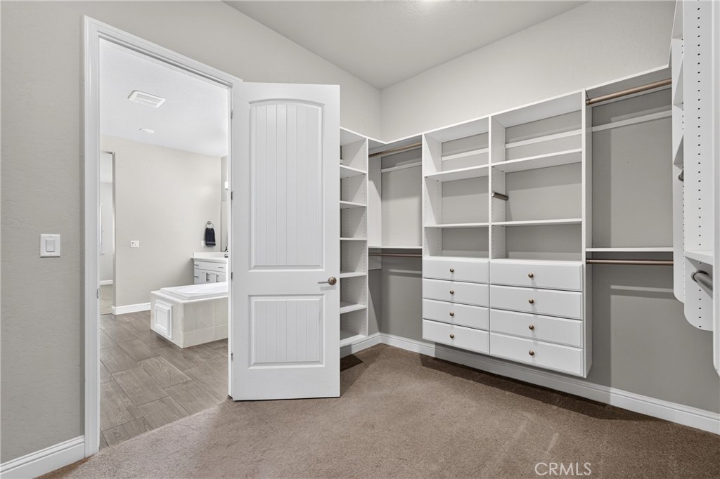 11315 N Via San Toma Dr, Fresno, CA 93730