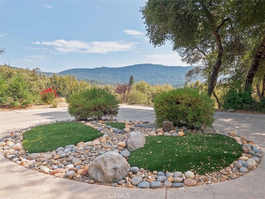 52171 Echo Valley View Ct, Oakhurst, CA 93644