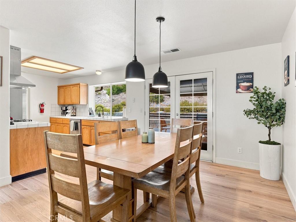 52171 Echo Valley View Ct, Oakhurst, CA 93644
